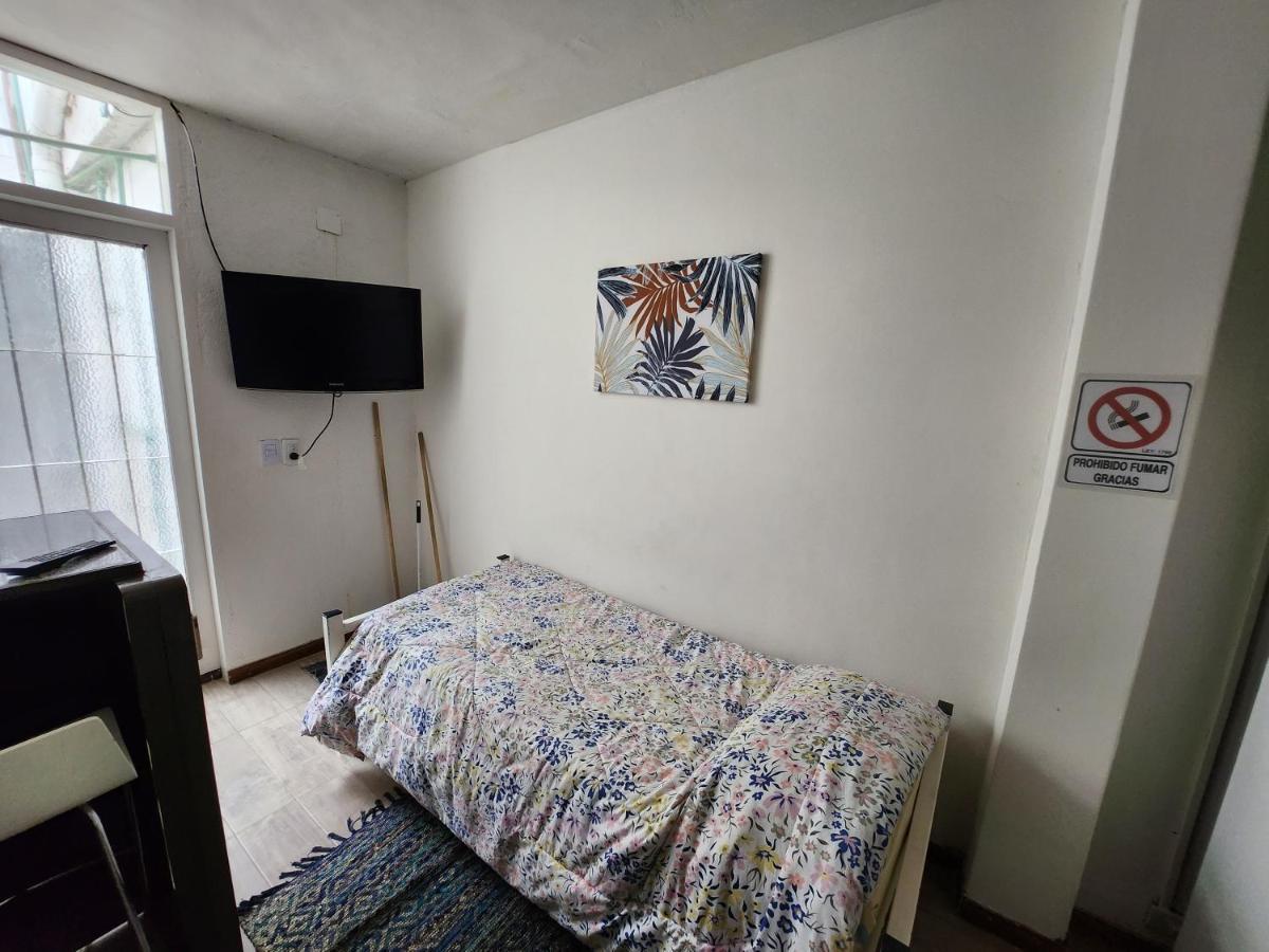 Departamento Ubicadisimo Calle Chile Con Estacionamiento Incluido Capital Mendoza3 Centro Lejlighed Eksteriør billede