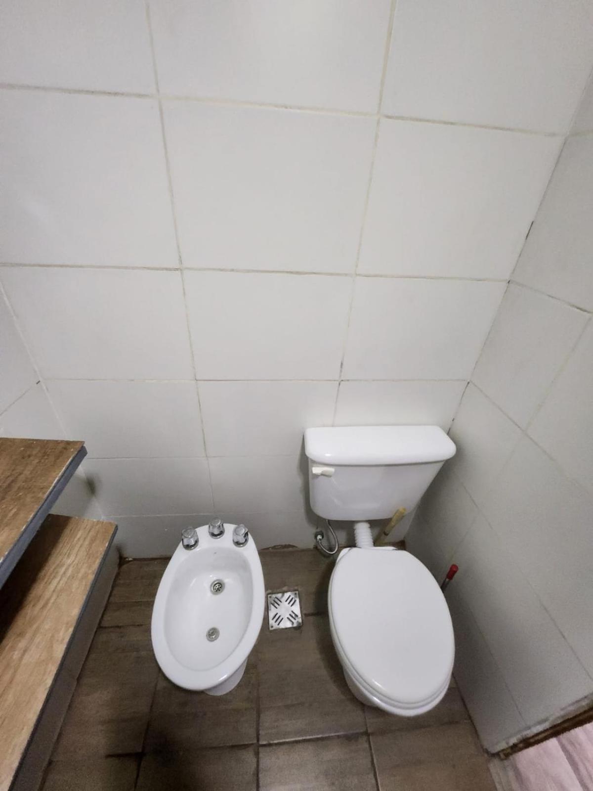 Departamento Ubicadisimo Calle Chile Con Estacionamiento Incluido Capital Mendoza3 Centro Lejlighed Eksteriør billede